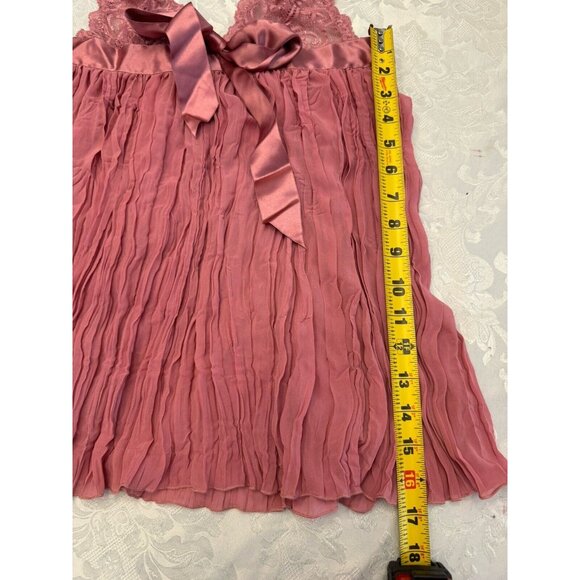 Victoria’s Secret Size Small Pink Neglige Sheer Pleated Skirt Lace Cups Boudoir - Picture 8 of 8